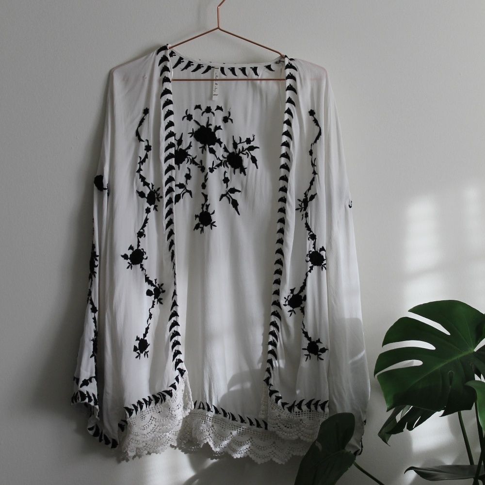 Willow and Clay Embroidered Kimono